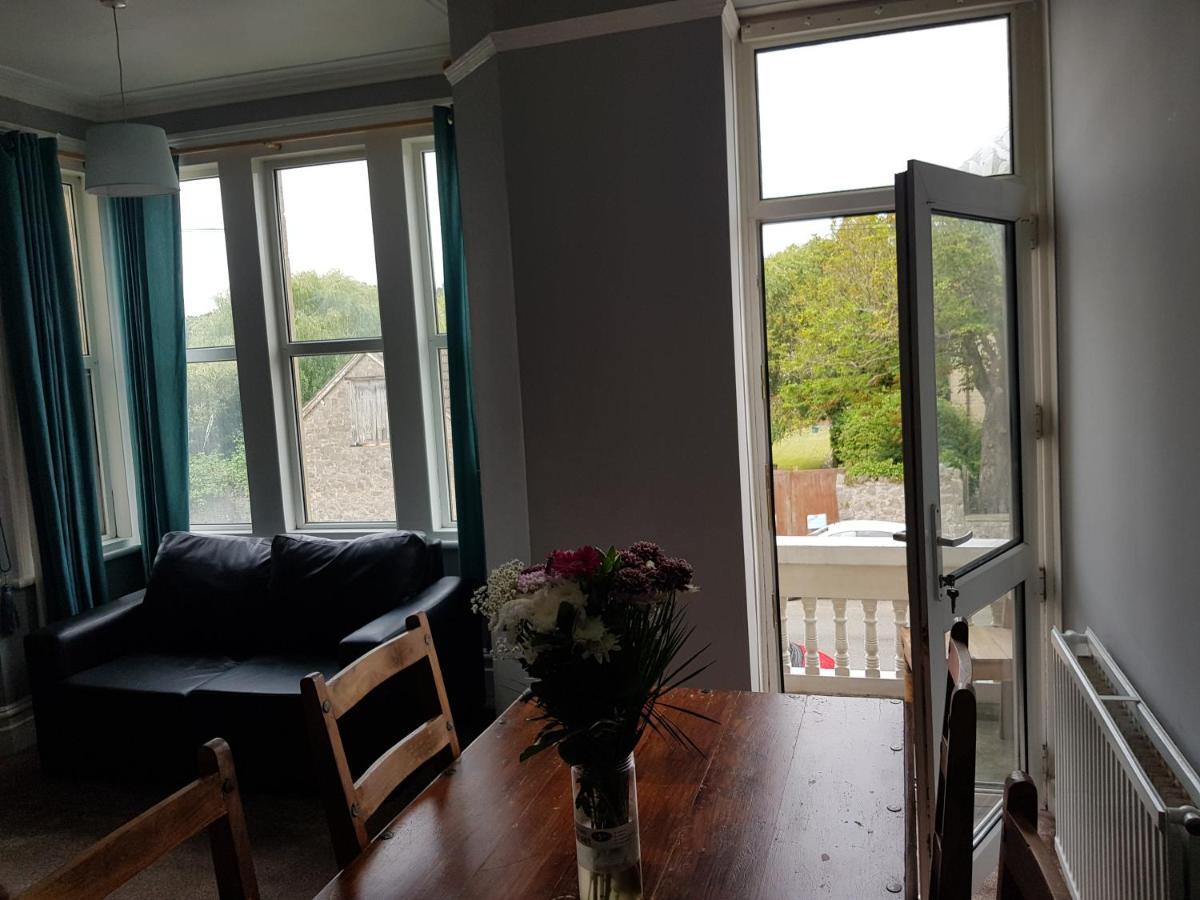 Appartement Large First Floor Balcony Flat Next To Beach à Weston-super-Mare Extérieur photo
